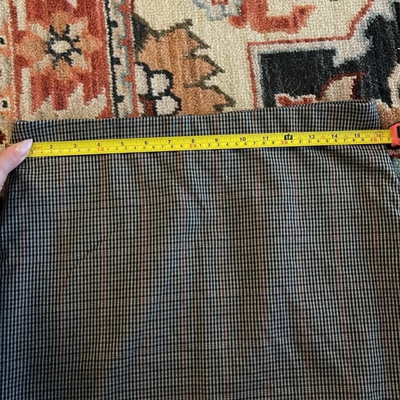 Beautiful pencil skirt for work - Picture 4 of 6